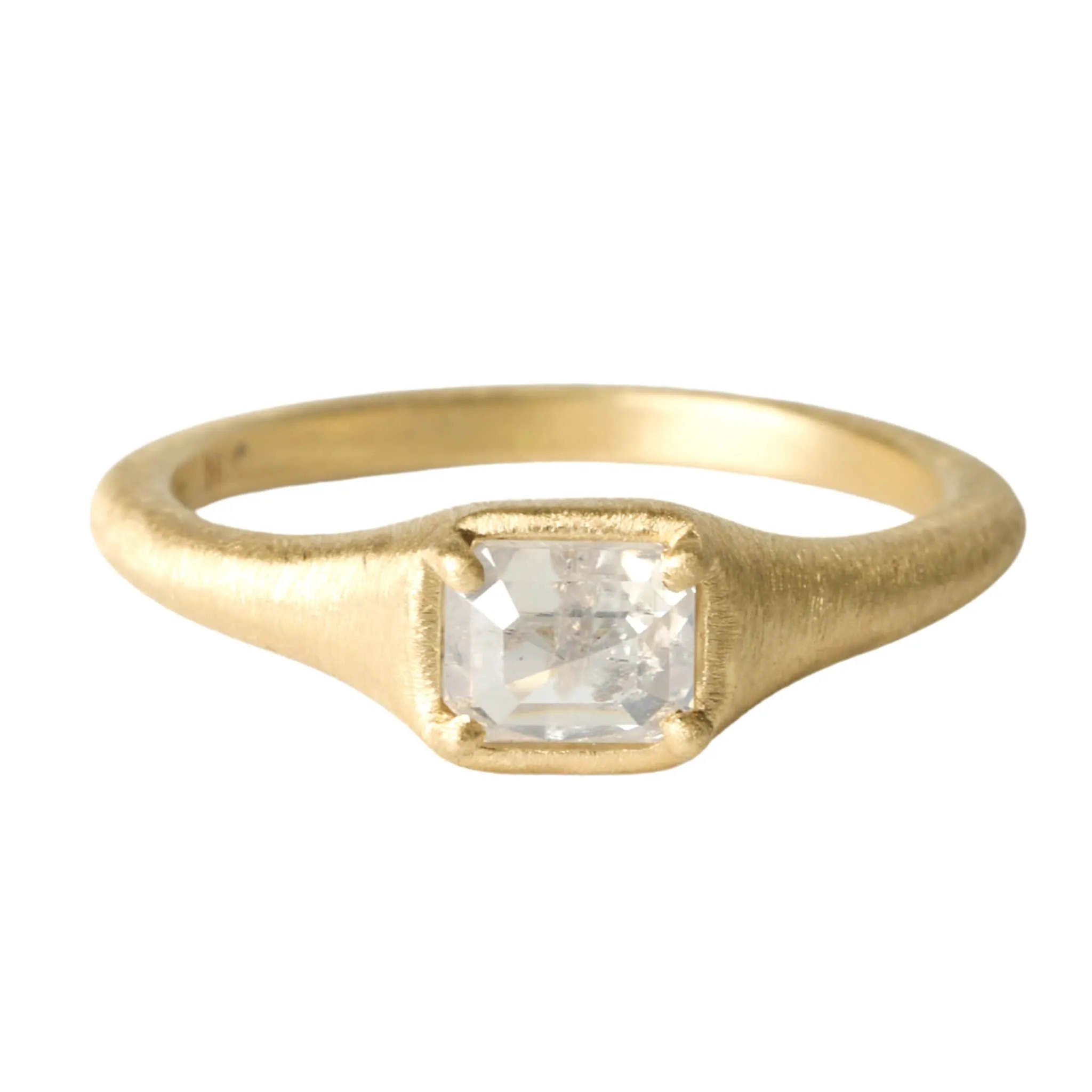 18K Gold Tapered Zen Ring with Icy Grey Diamond