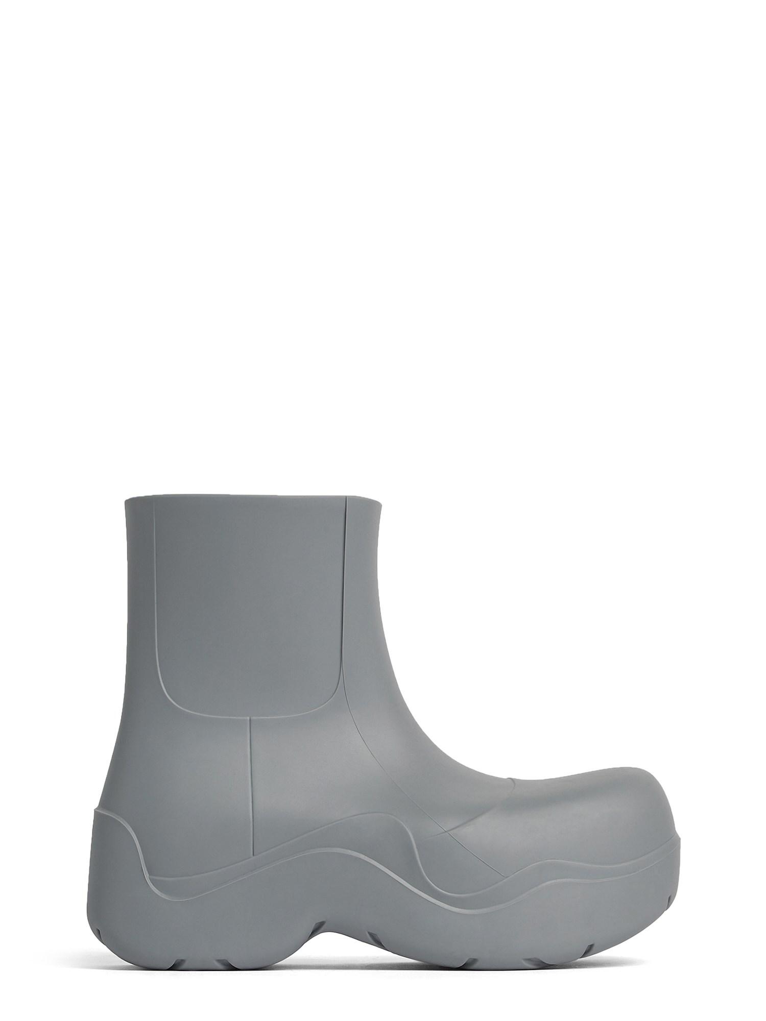 BOTTEGA VENETA    RUBBER PUDDLE BOOT