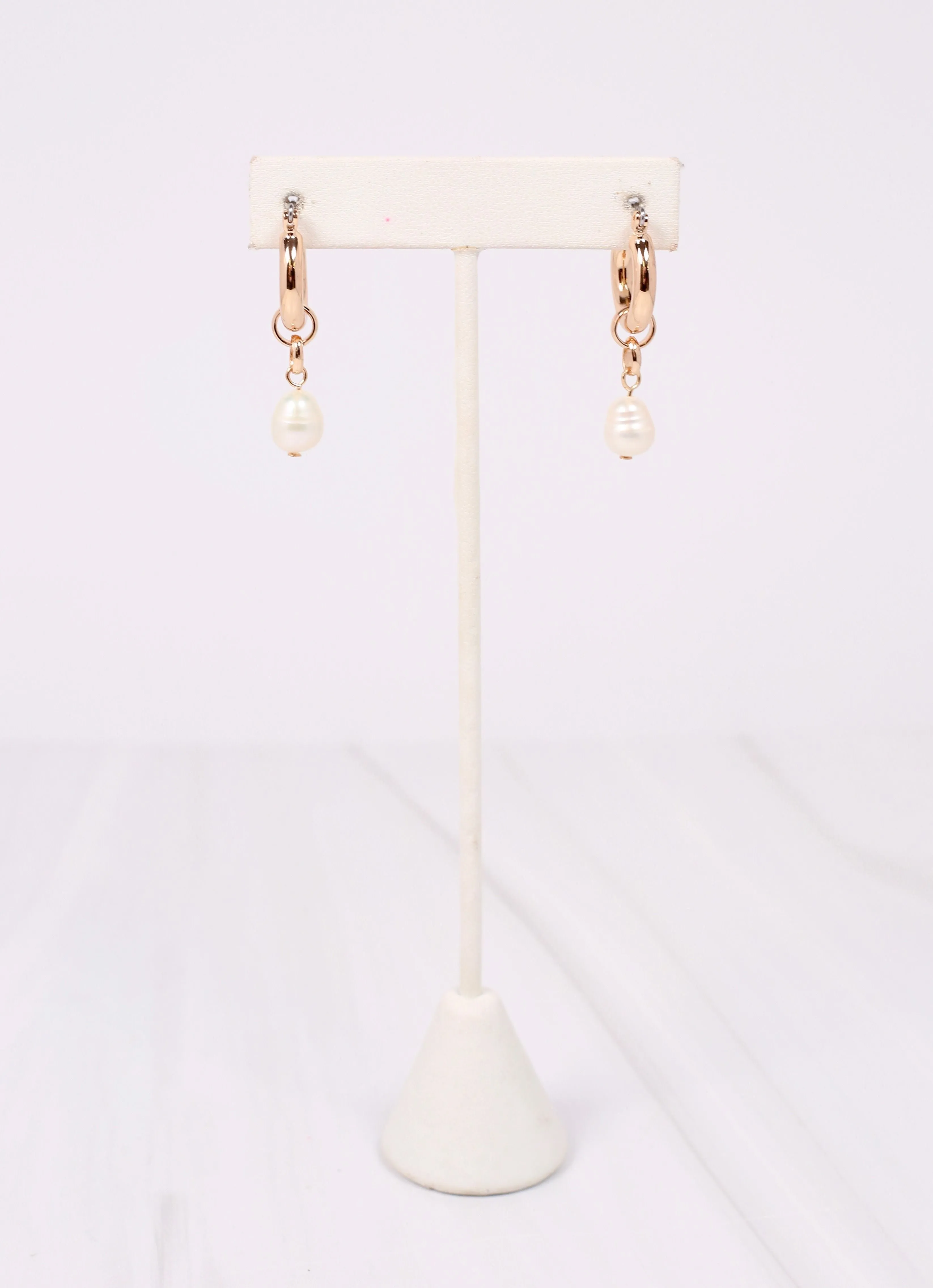 Emilie Pearl Hoop Earring GOLD