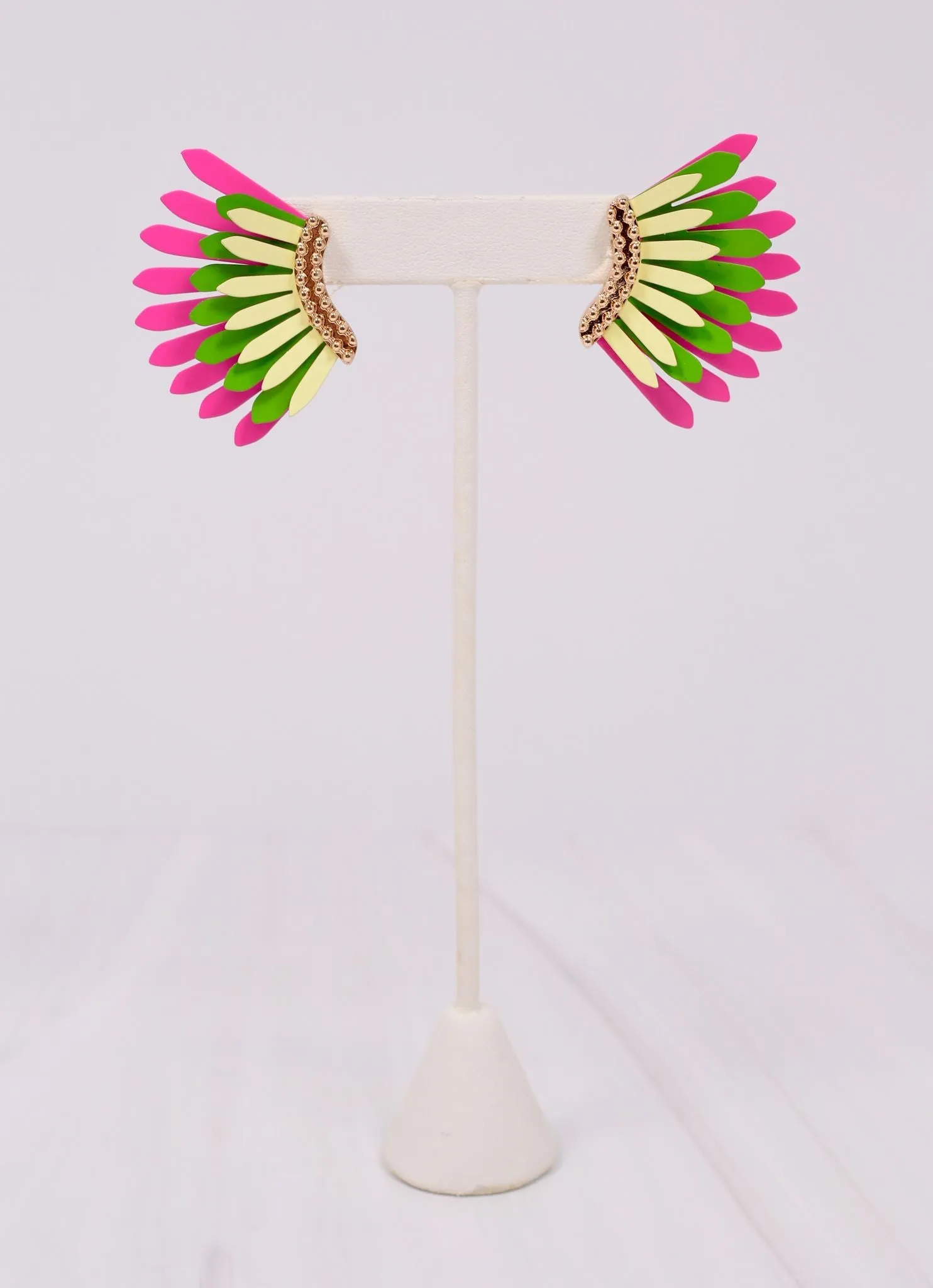 Fernie Metal Fan Earring PINK GREEN