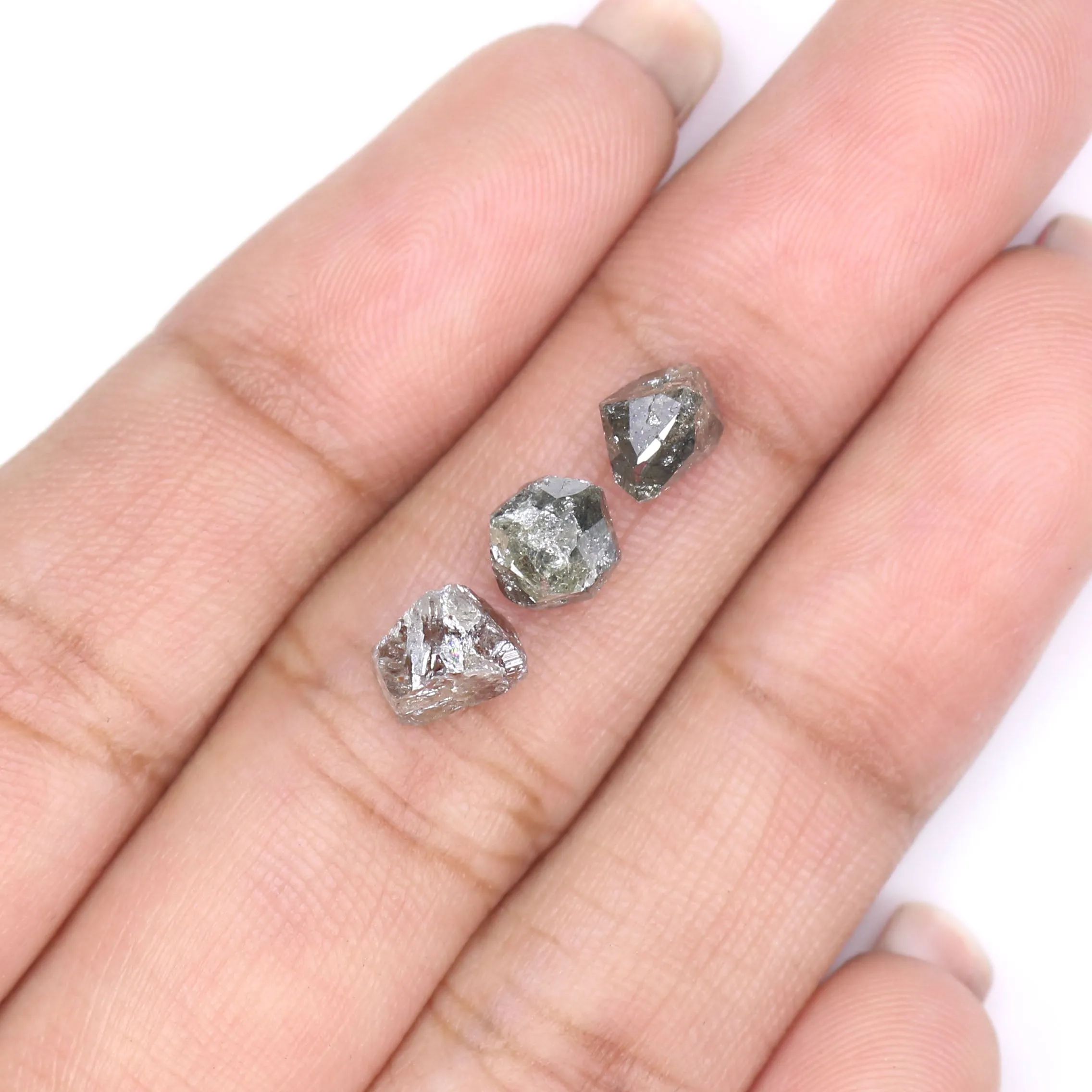 Natural Loose Rough Black Grey Color Diamond 3.74 CT 6.31 MM Rough Irregular Shape Diamond KR2528