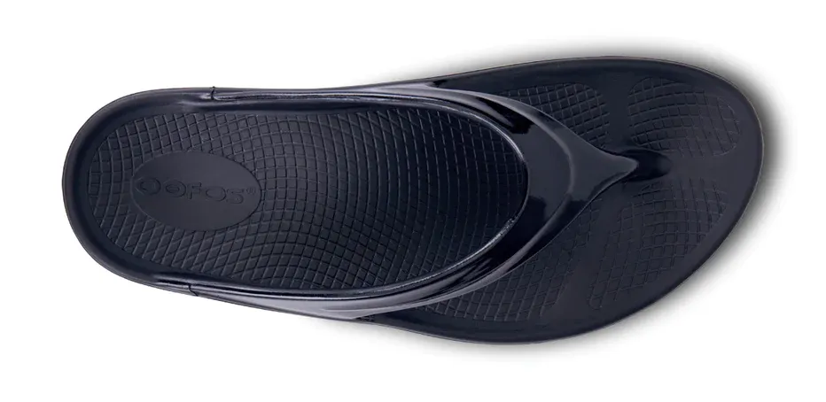 Oofos OOmega Sandal