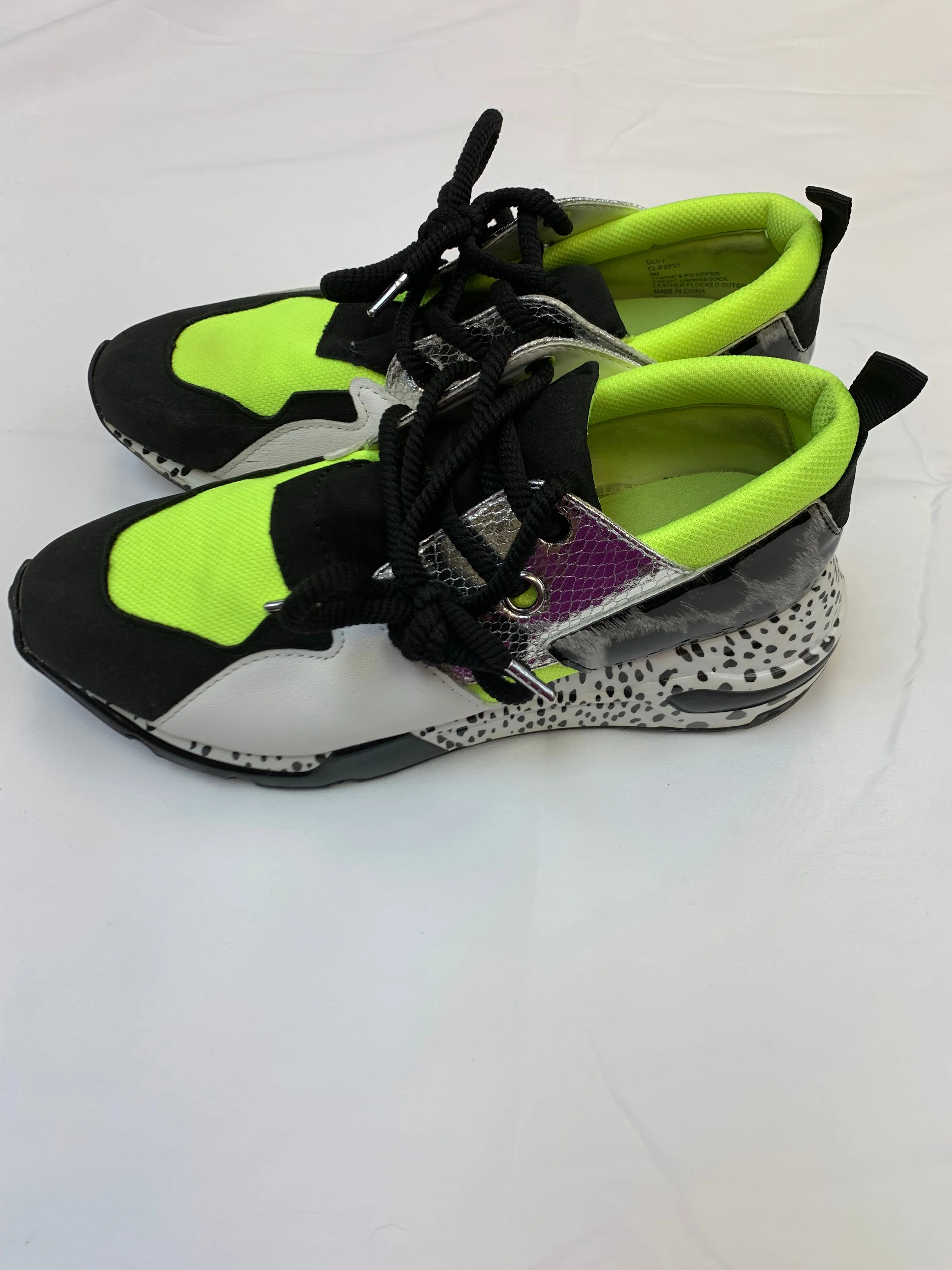 Shoes Athletic By Steve Madden In Animal Print, Size: 9