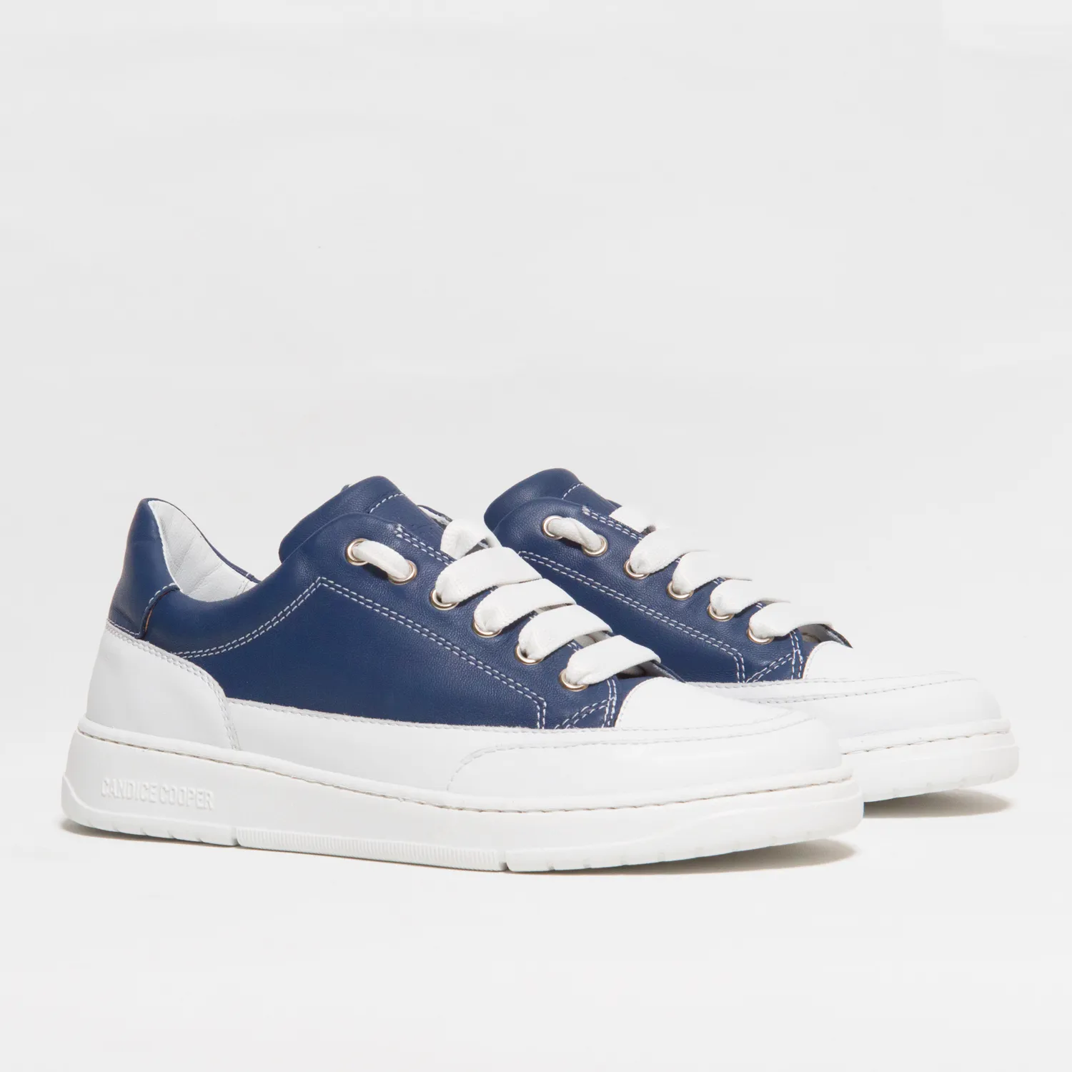 Sneakers nappa blu e bianca