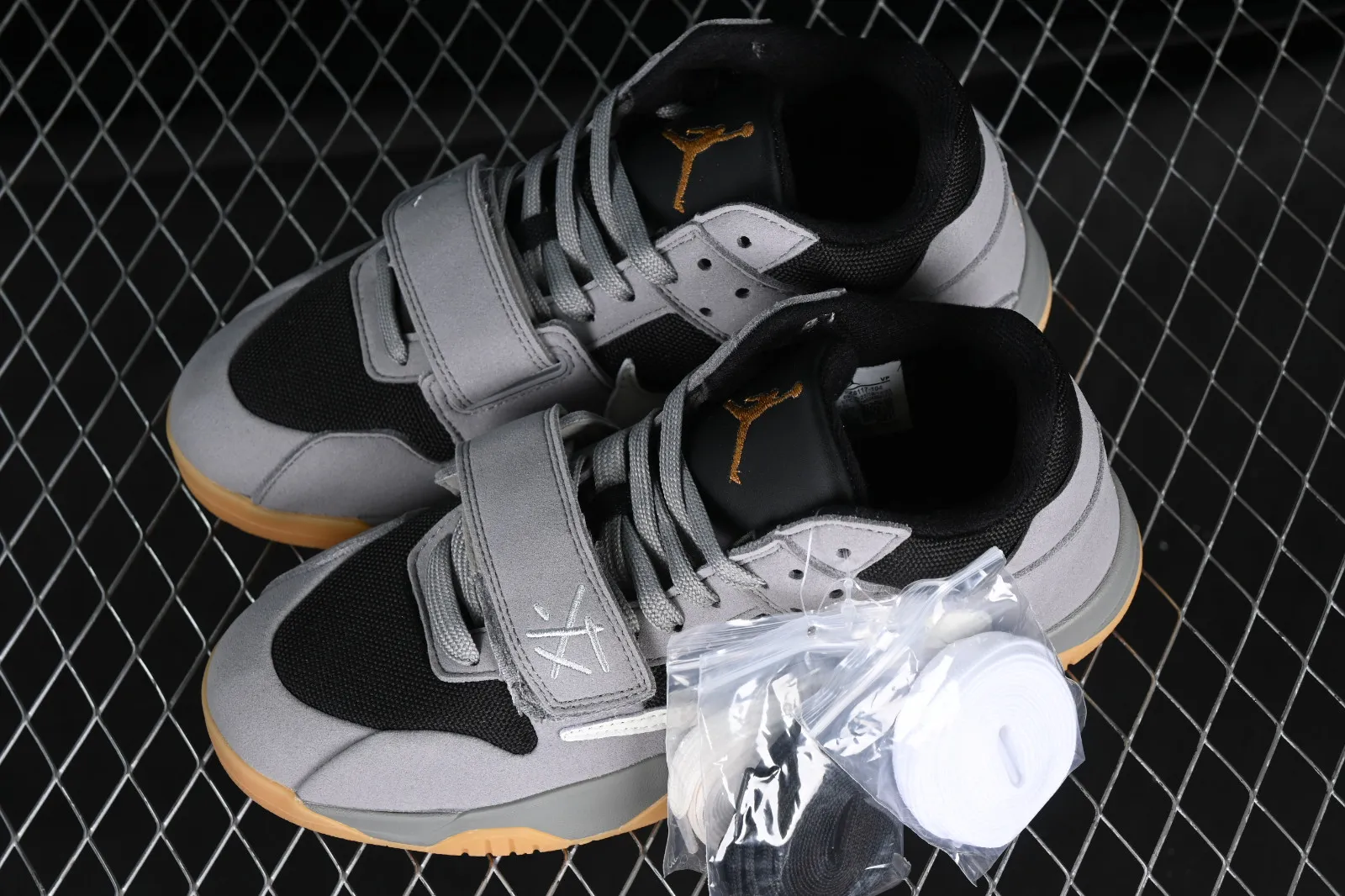 Travis Scott x Air Jordan Cut The Check Grey White Black FZ8117-104