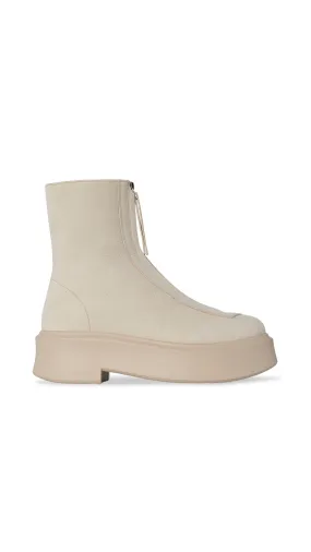 Zipped Boot I in Leather - Beige